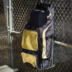 2022 Miken MK7X Championship Wheeled Roller Bag (Freak Gold Series): MKMK7X-CH-GLD 5 2022 Miken MK7X Championship Wheeled Roller Bag (Freak Gold Series): MKMK7X-CH-GLD