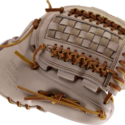 Marucci Cypress Series M Type 44K5 11.75" Infield/Pitcher Baseball Glove: MFGCYM44K5