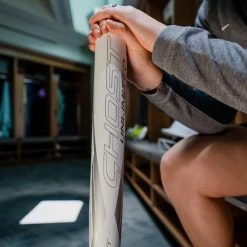 Bats 2023 Easton Ghost Unlimited (-9) Fastpitch Softball Bat: FP23GHUL9