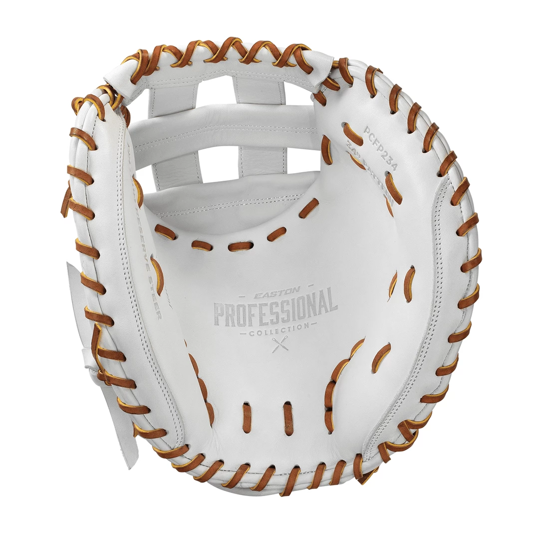 Gear Easton Professional Collection 34" Fastpitch Catchers Mitt: A130848 4 Gear Easton Professional Collection 34" Fastpitch Catchers Mitt: A130848