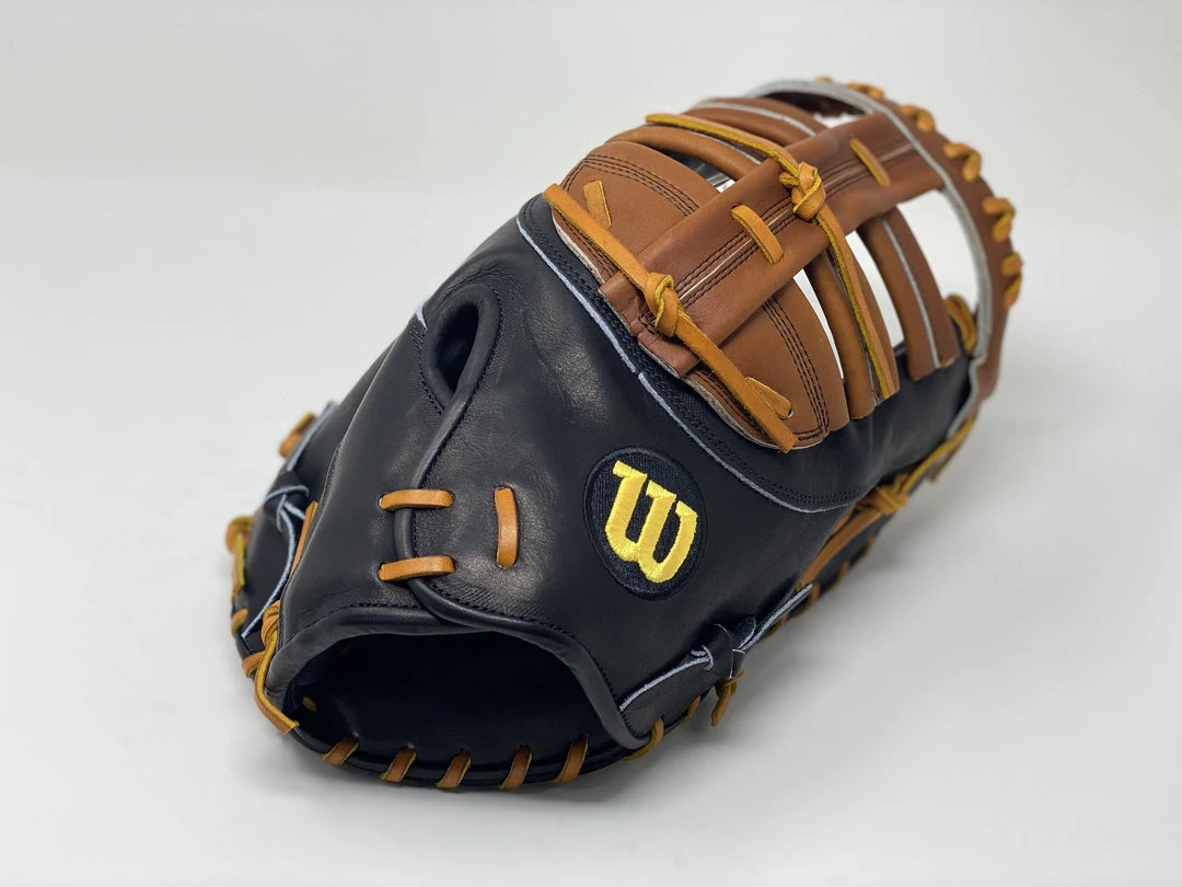 Gear Wilson A2000 Player Series PRO STOCK 12" First Base Mitt: A2800 B1613AG 5 Gear Wilson A2000 Player Series PRO STOCK 12" First Base Mitt: A2800 B1613AG