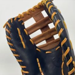 Gear Wilson A2000 Player Series PRO STOCK 12" First Base Mitt: A2800 B1613AG 19 Gear Wilson A2000 Player Series PRO STOCK 12