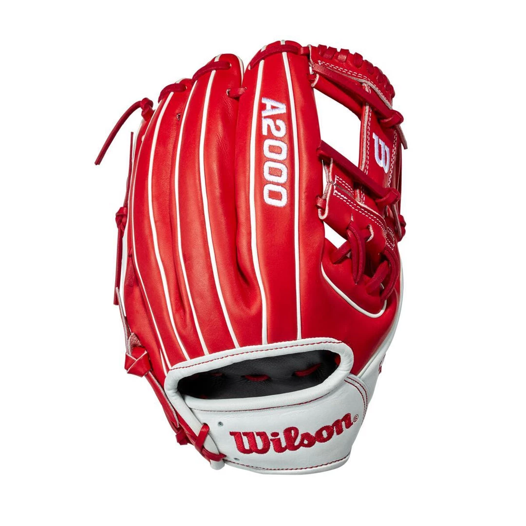 2021 Wilson A2000 1786 Canada 11.5" Infield Baseball Glove - Limited Edition Gear