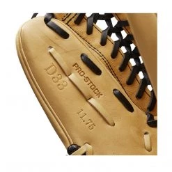 2022 Wilson A2000 D33 11.75" Pitcher's Baseball Glove: WTA20RB22D33 17 2022 Wilson A2000 D33 11.75