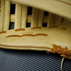 2022 Wilson A2000 HB Exclusive SP135 13.5