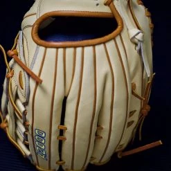 2022 Wilson A2000 HB Exclusive SP135 13.5