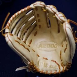 2022 Wilson A2000 HB Exclusive SP135 13.5